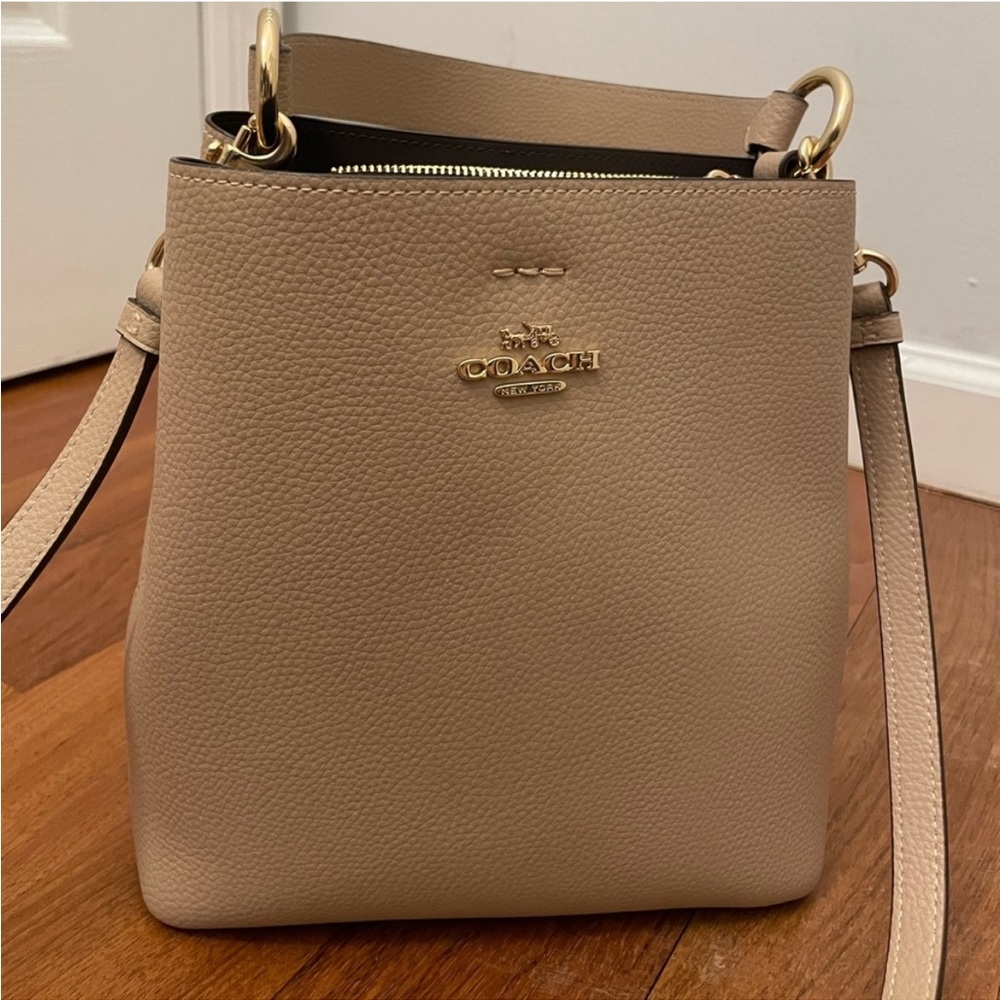 Coach light brown mollie bucket bag